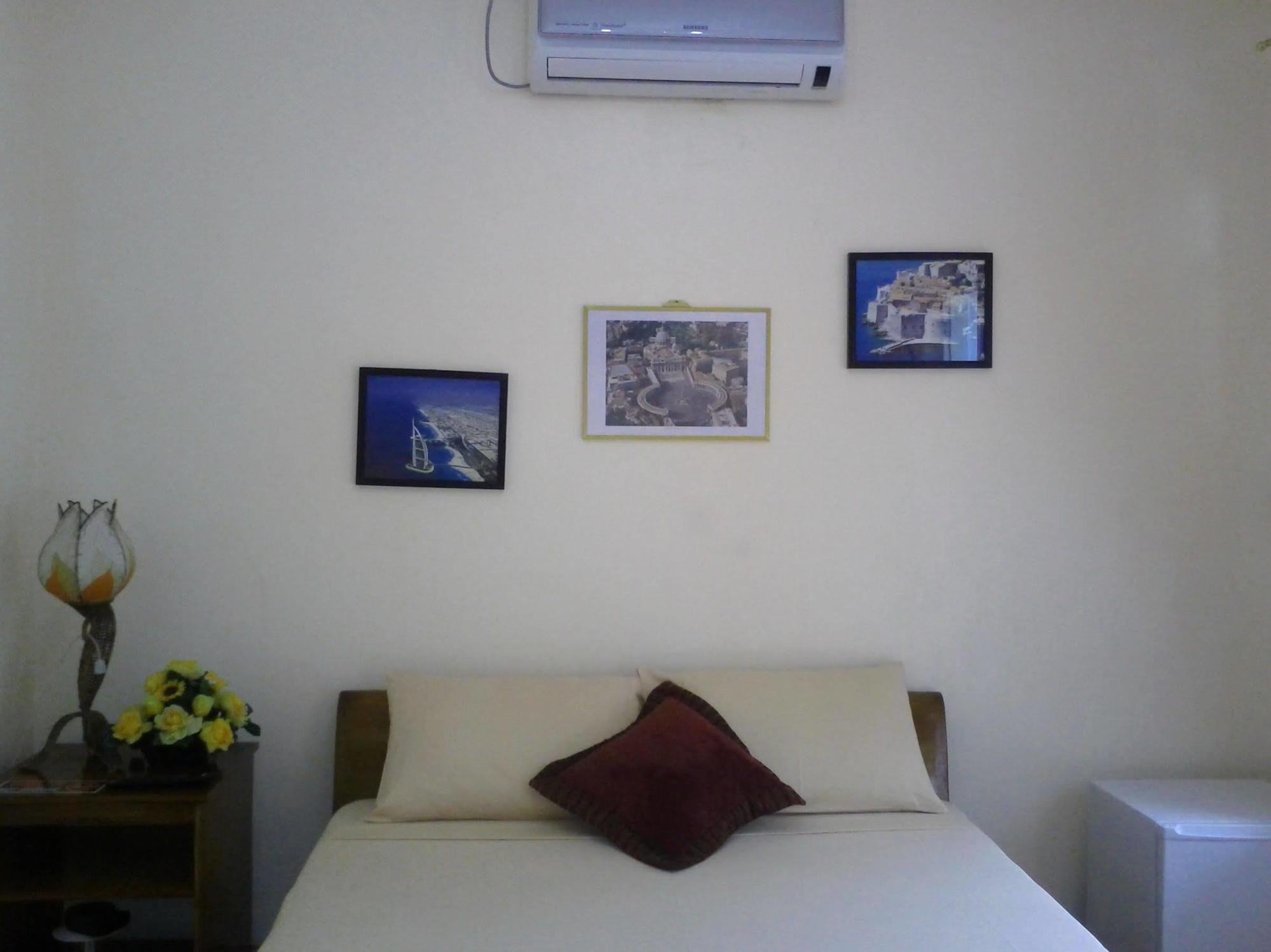 Jannah Glycel Beach House Hotel Guimarás Exterior foto