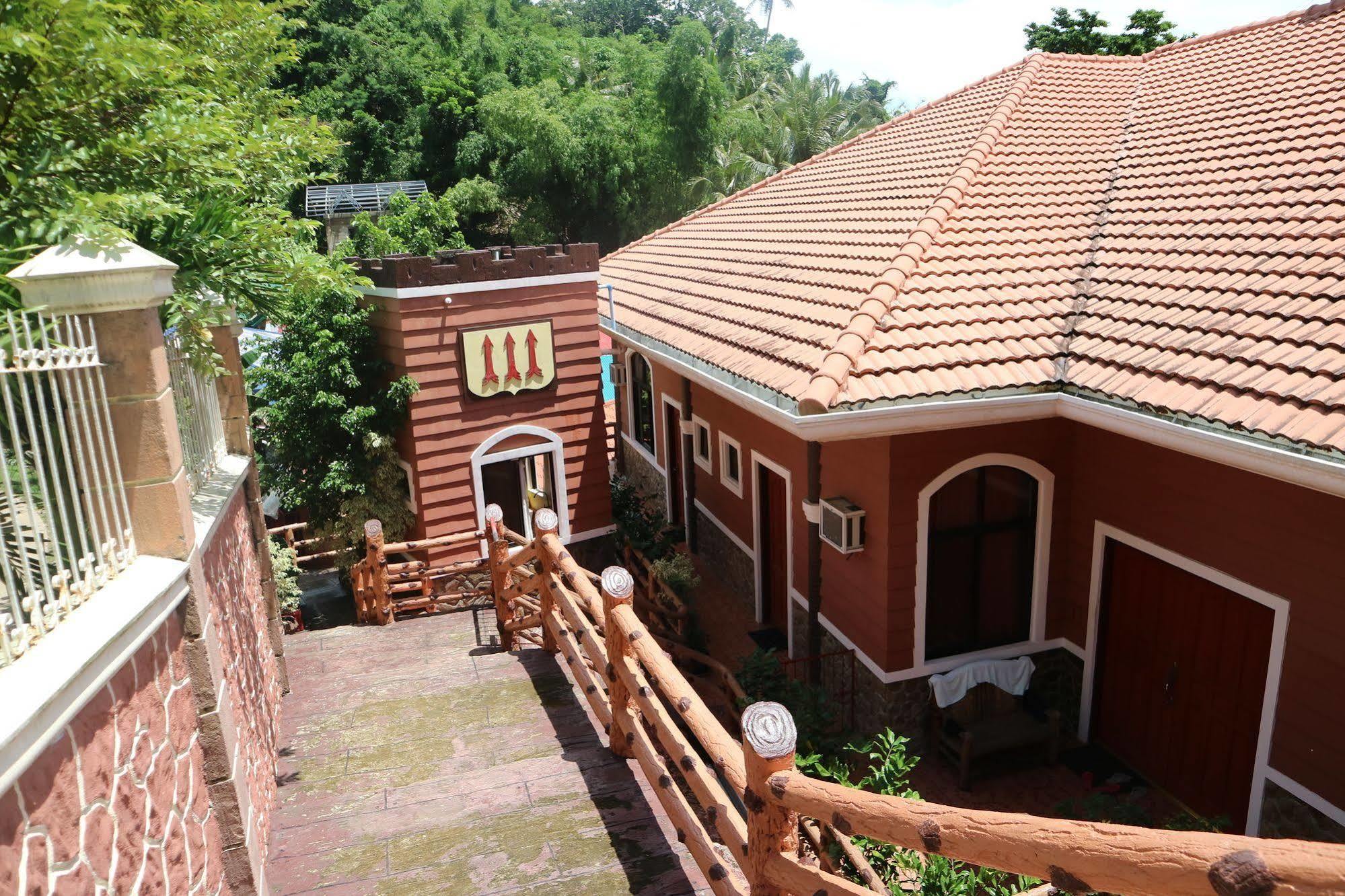 Jannah Glycel Beach House Hotel Guimarás Exterior foto